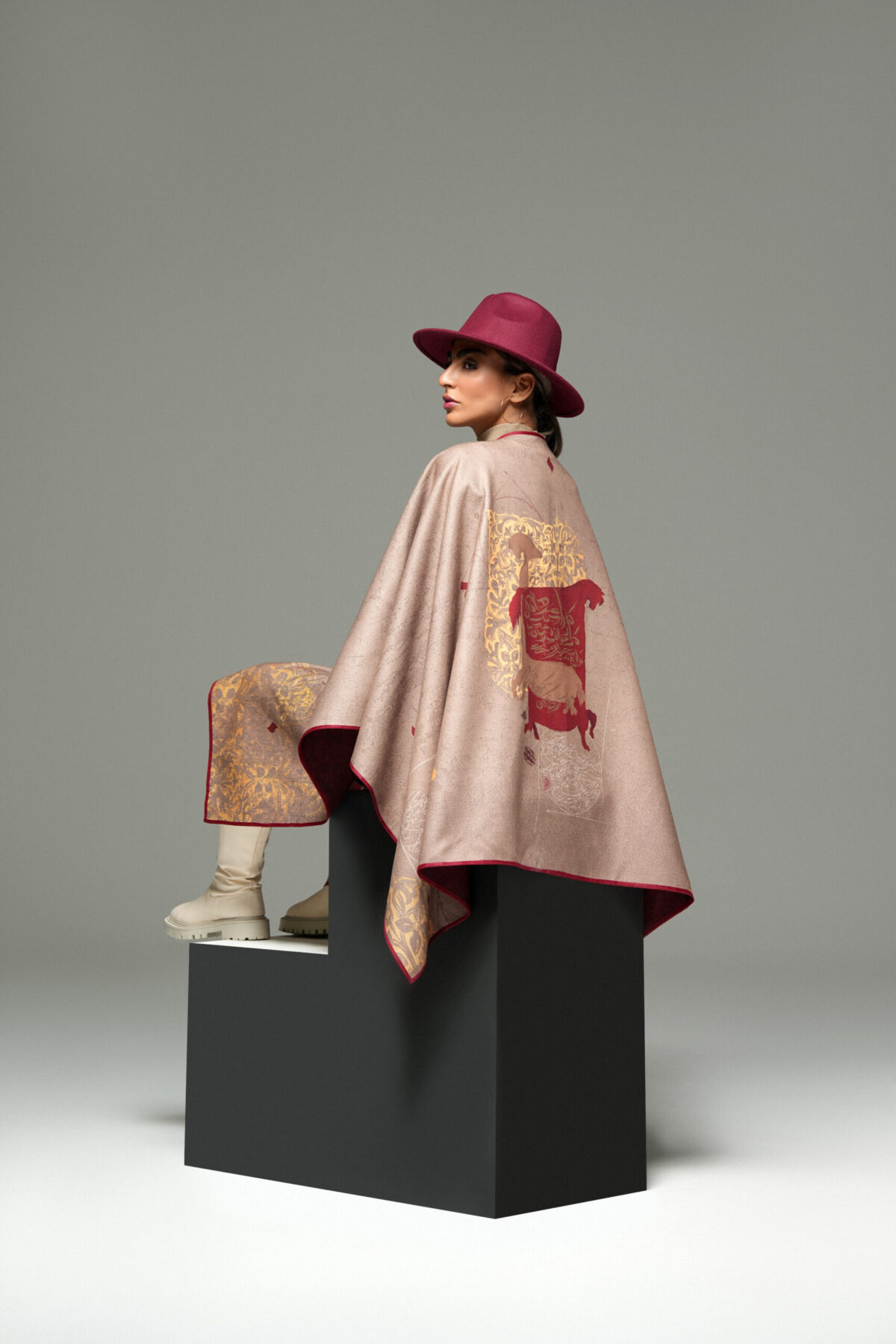 Raha Makon Reversible Poncho – A Cloak of Connection - Image 2
